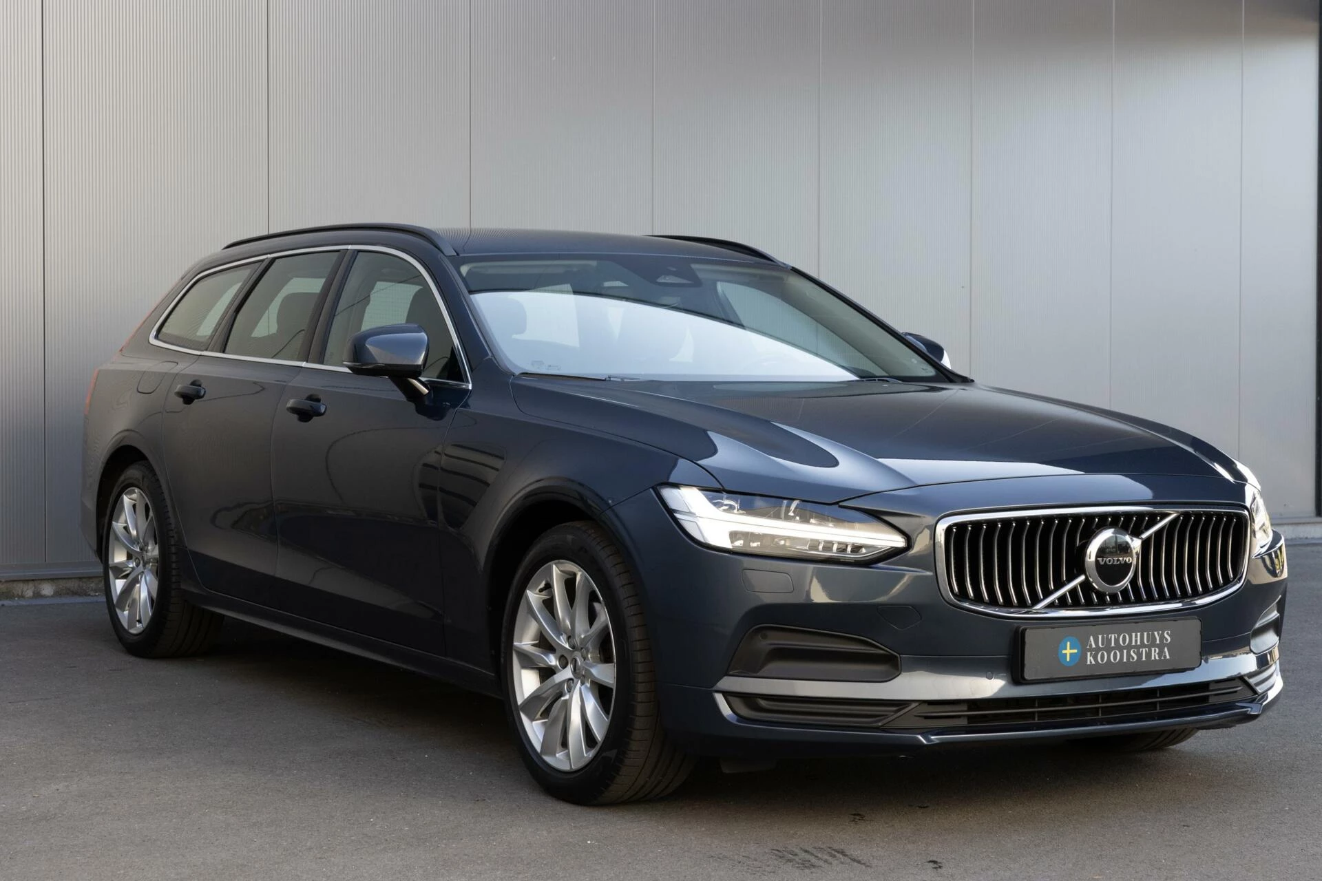 Hoofdafbeelding Volvo V90