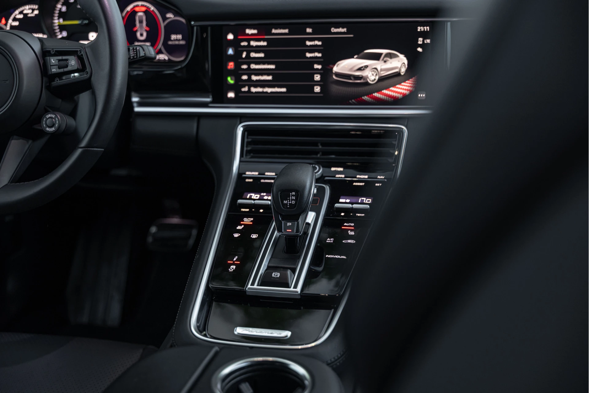 Hoofdafbeelding Porsche Panamera