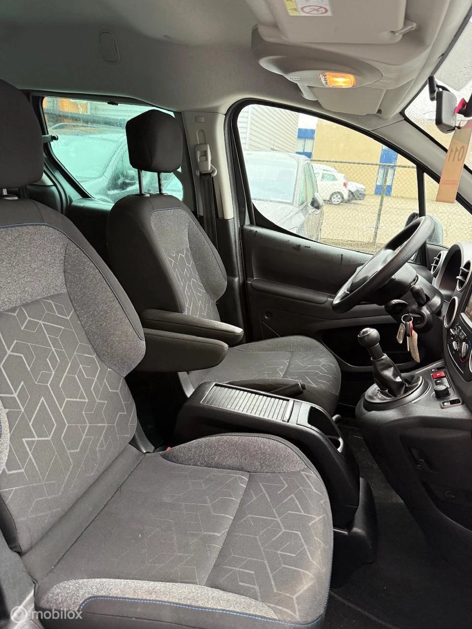 Hoofdafbeelding Peugeot Partner