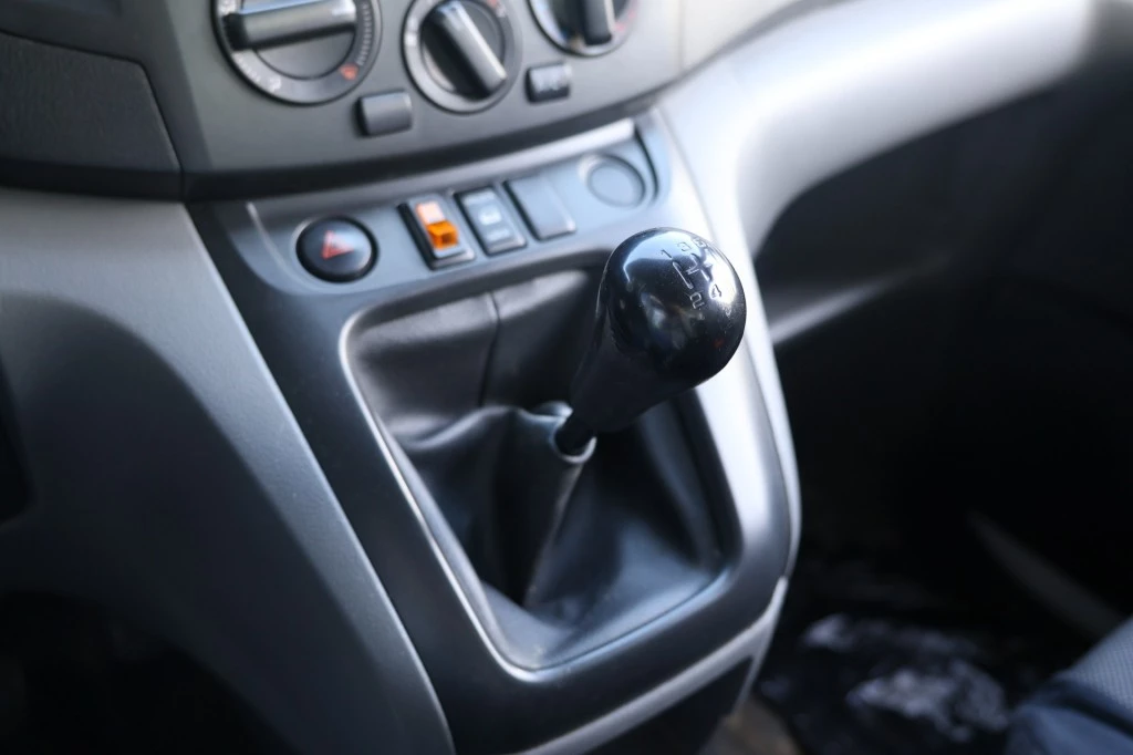 Hoofdafbeelding Nissan NV200