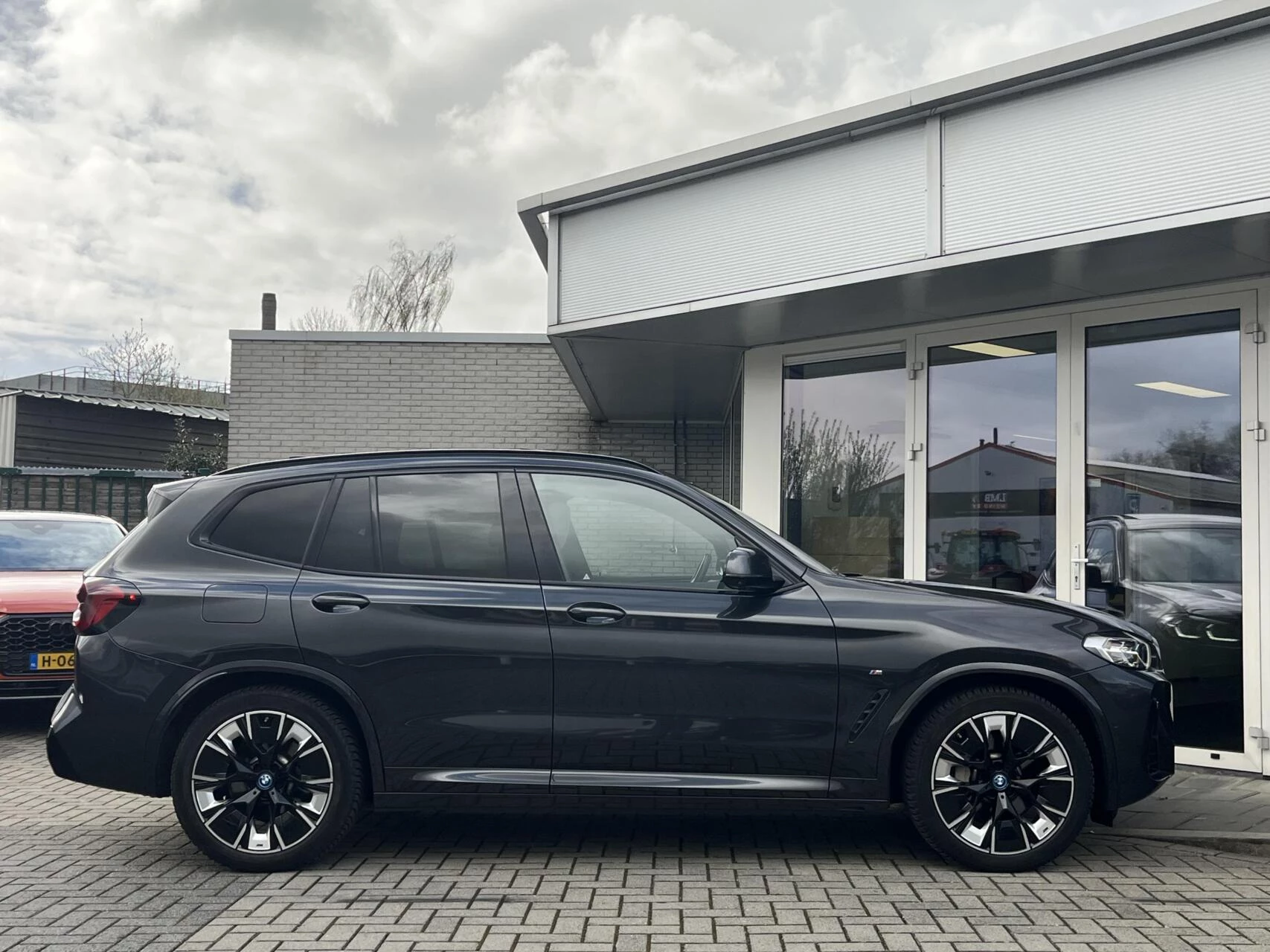 Hoofdafbeelding BMW iX3