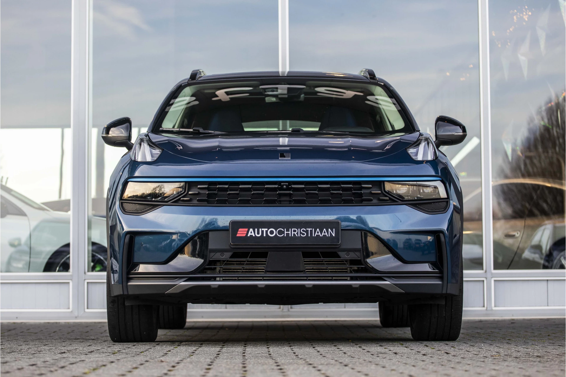 Hoofdafbeelding Lynk & Co 01