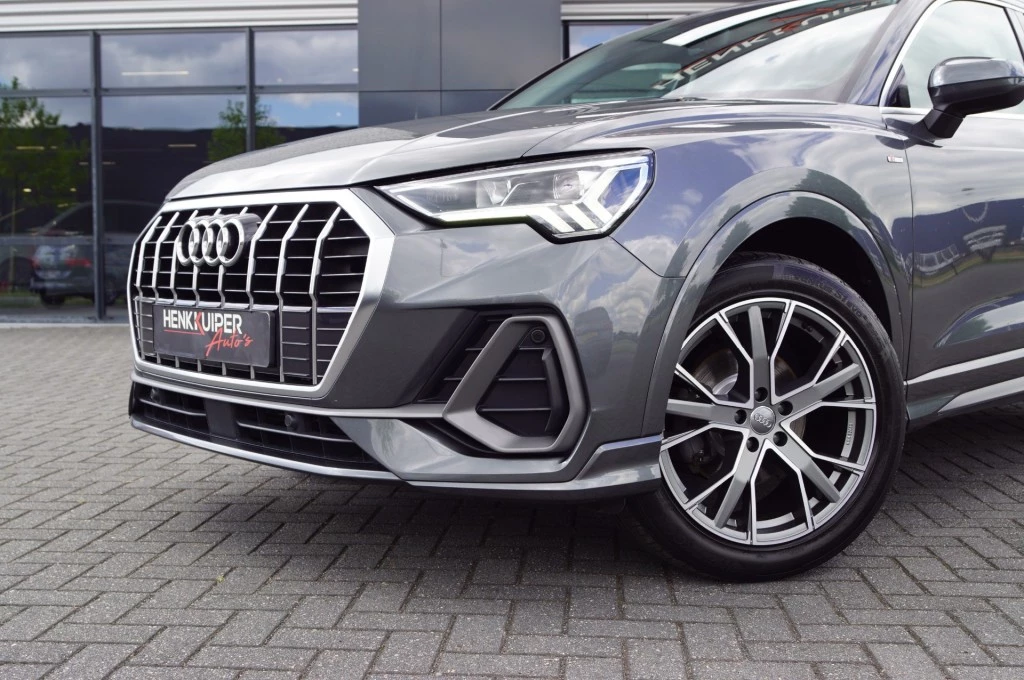 Hoofdafbeelding Audi Q3