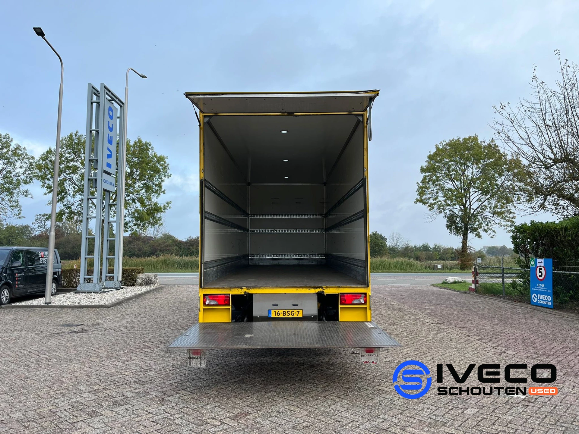 Hoofdafbeelding Iveco S-Way