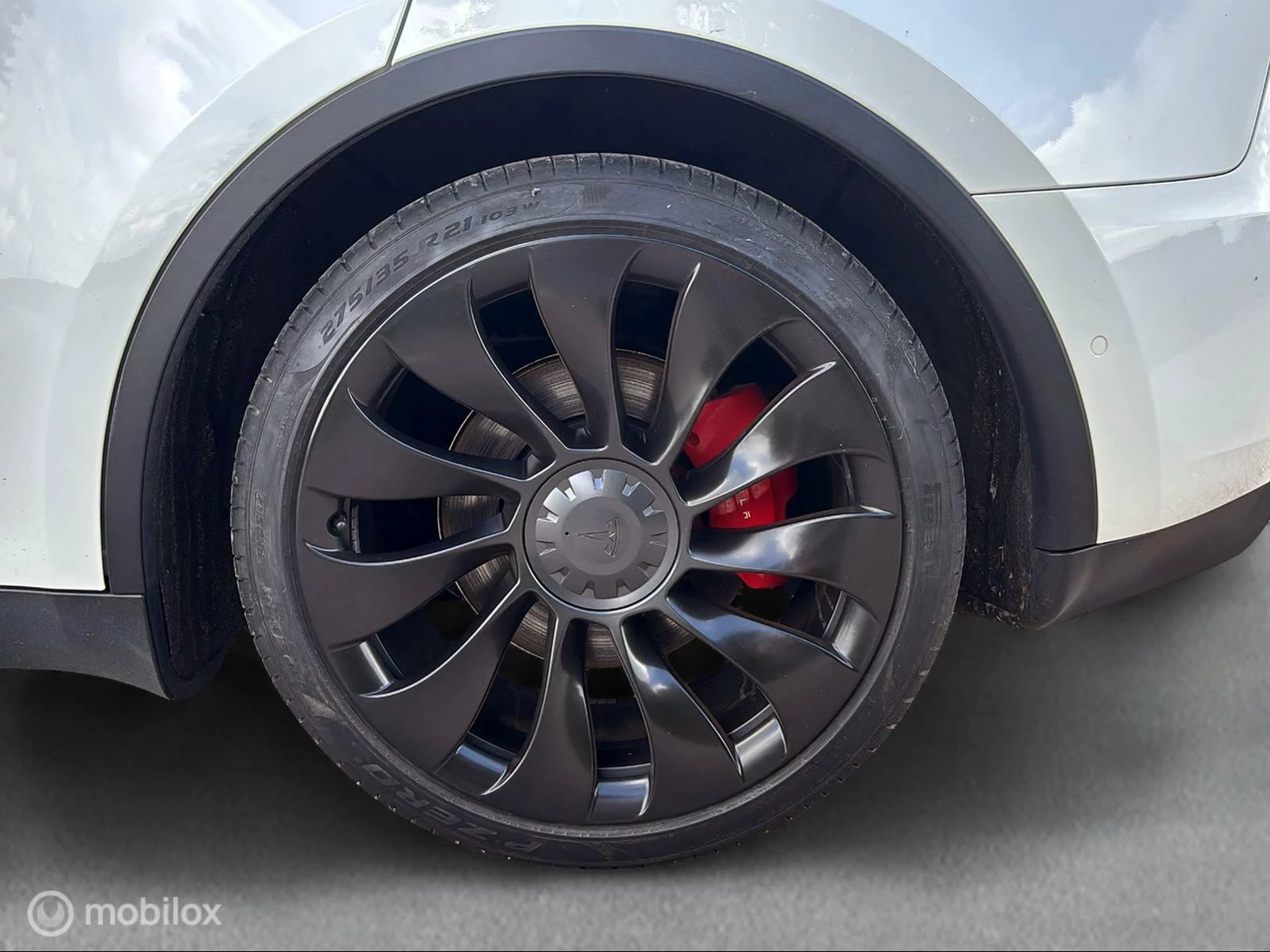Hoofdafbeelding Tesla Model Y