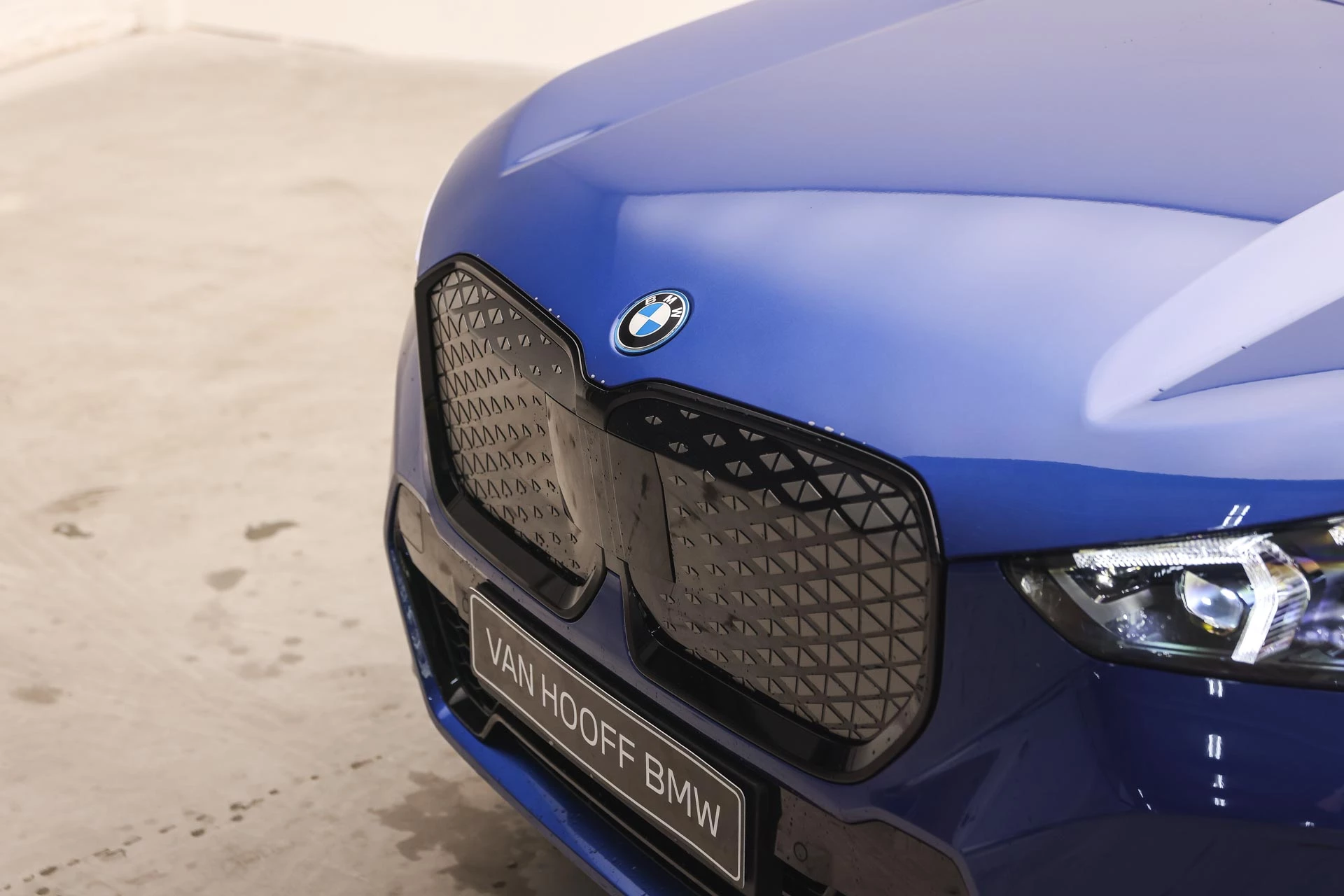 Hoofdafbeelding BMW iX1