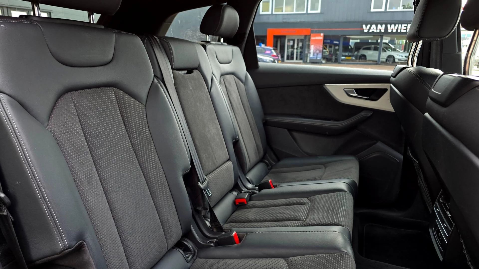Hoofdafbeelding Audi Q7