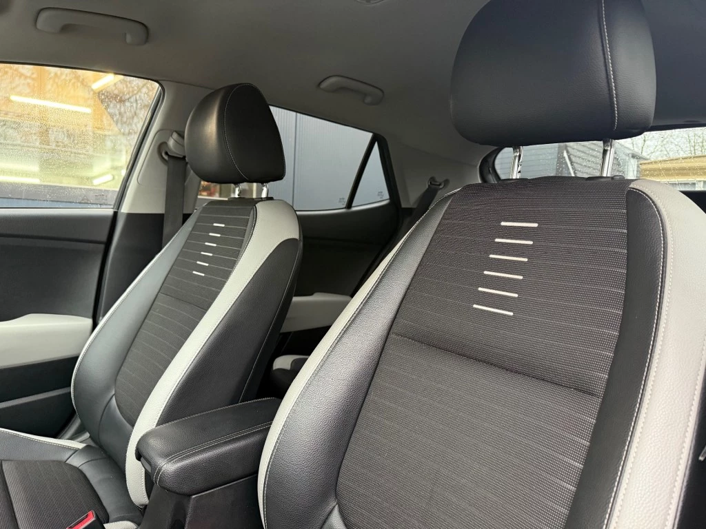 Hoofdafbeelding Kia Stonic