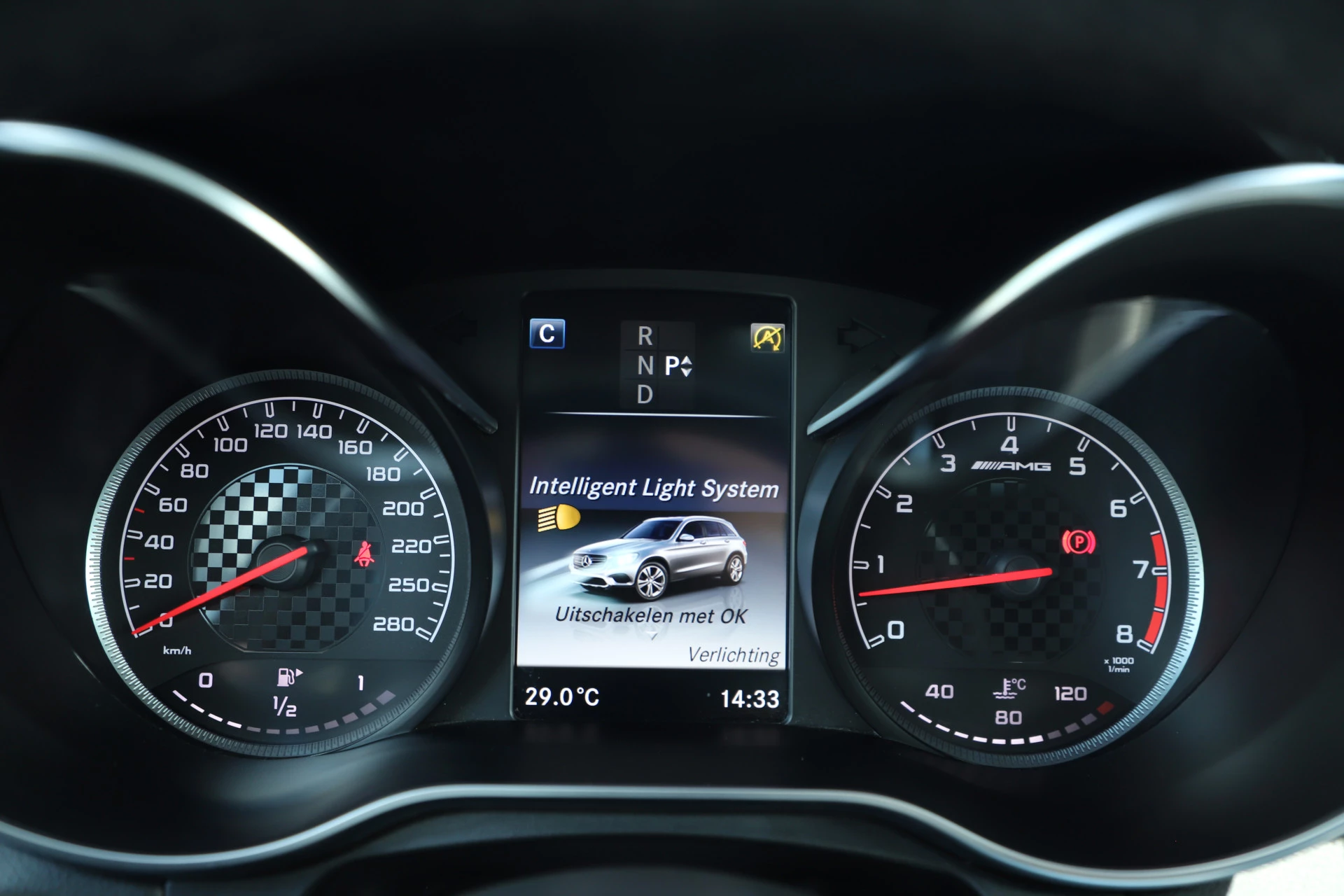 Hoofdafbeelding Mercedes-Benz GLC