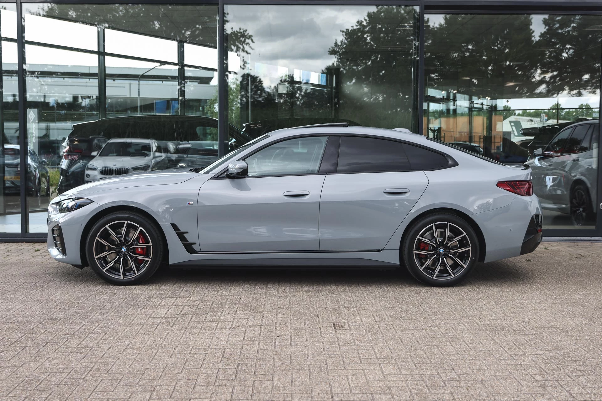 Hoofdafbeelding BMW i4