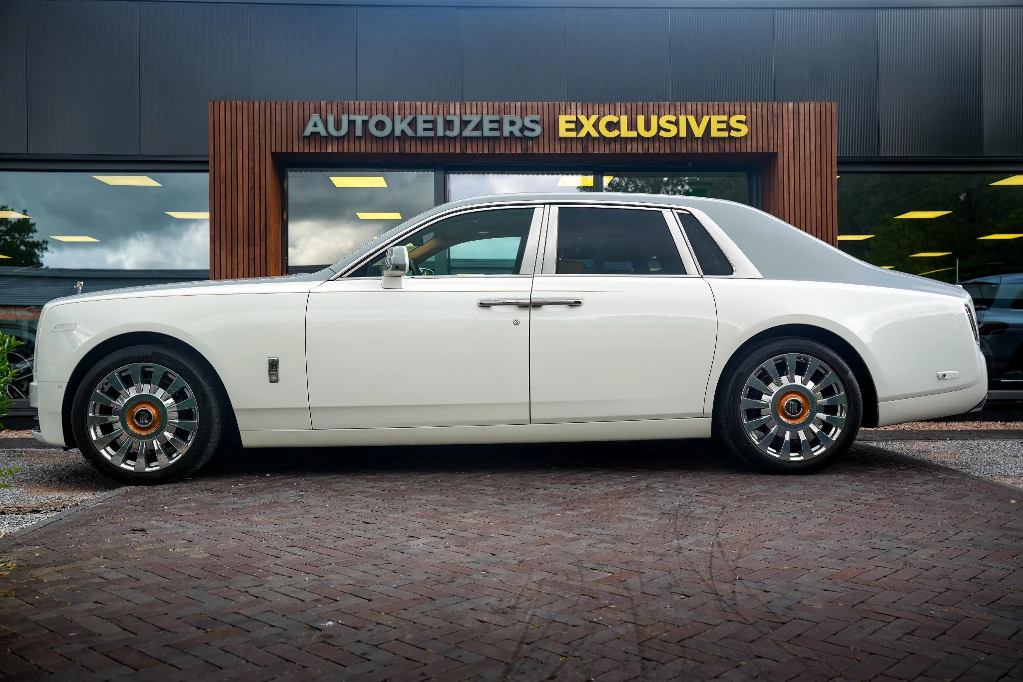Hoofdafbeelding Rolls-Royce Phantom