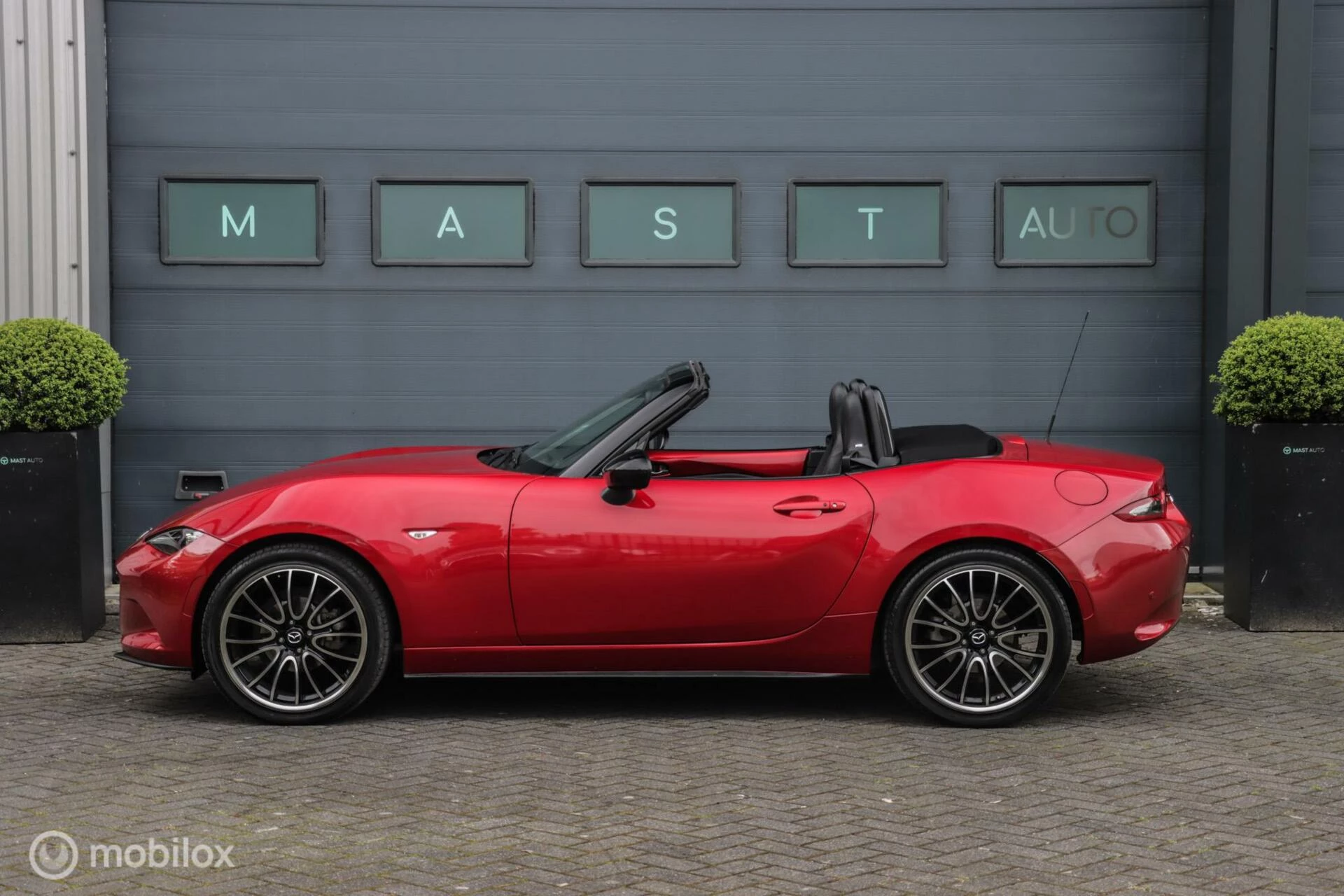 Hoofdafbeelding Mazda MX-5