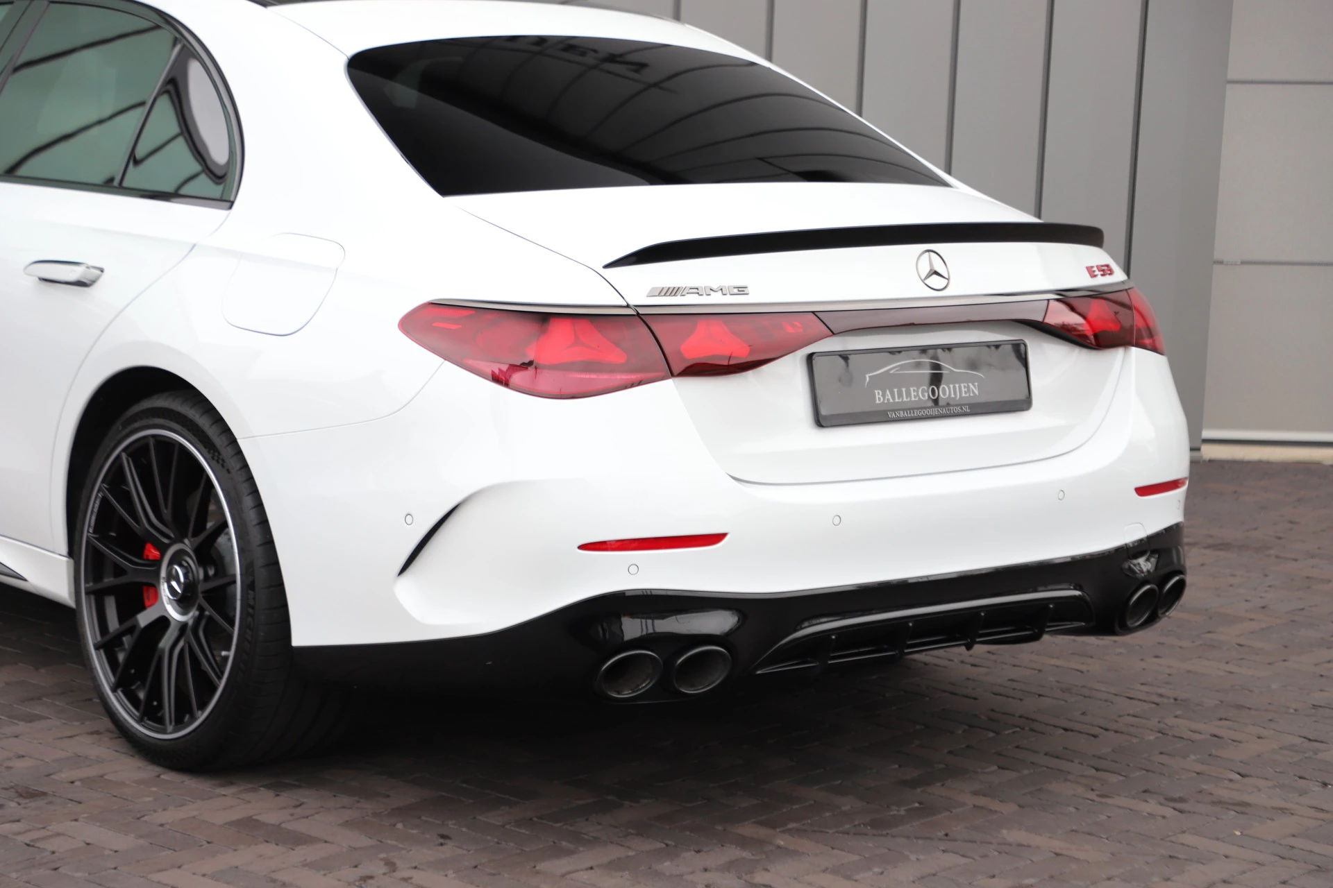 Hoofdafbeelding Mercedes-Benz E-Klasse