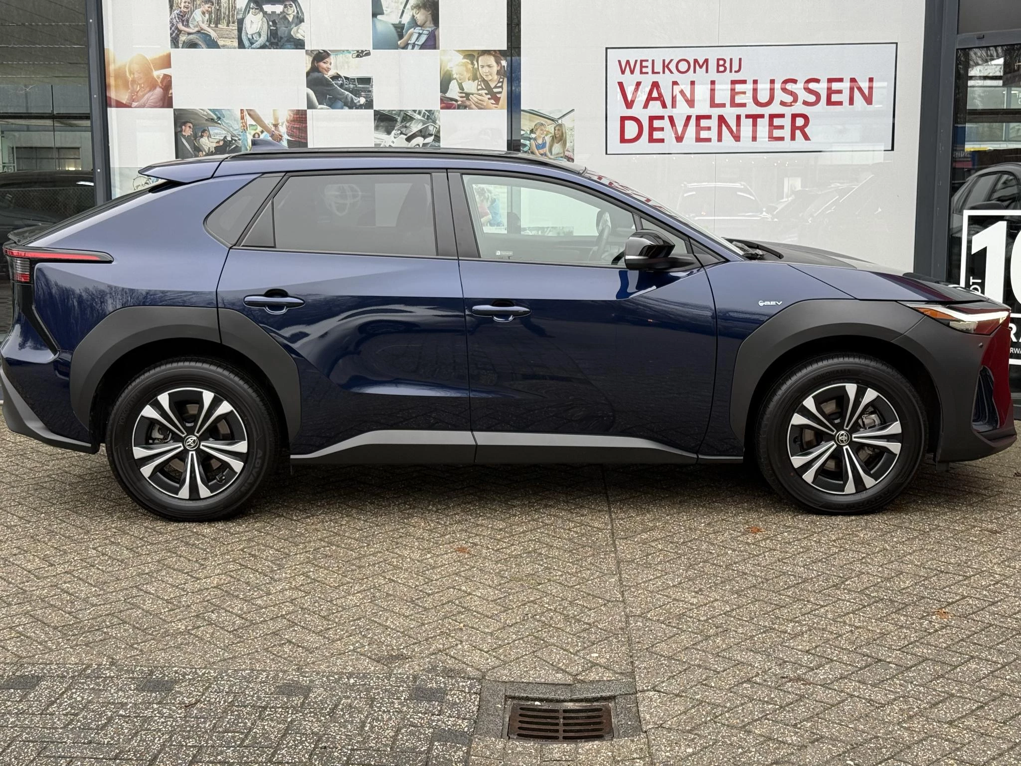 Hoofdafbeelding Toyota bZ4X