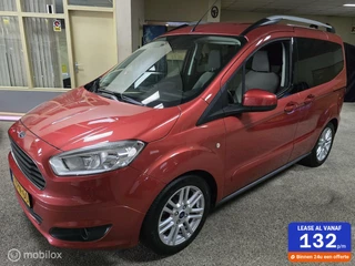 Ford Tourneo Courier 1.0 Titanium A. Camera
