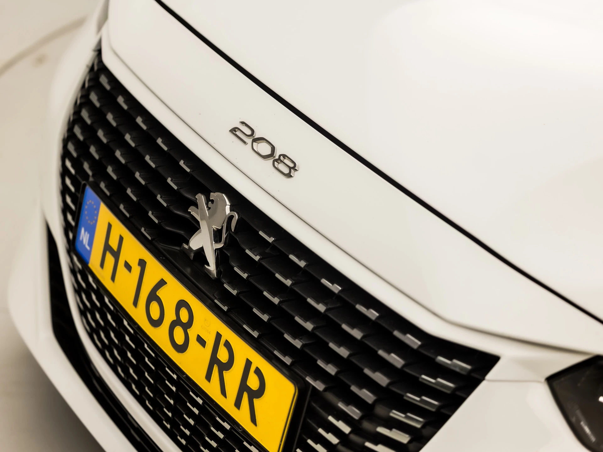 Hoofdafbeelding Peugeot 208