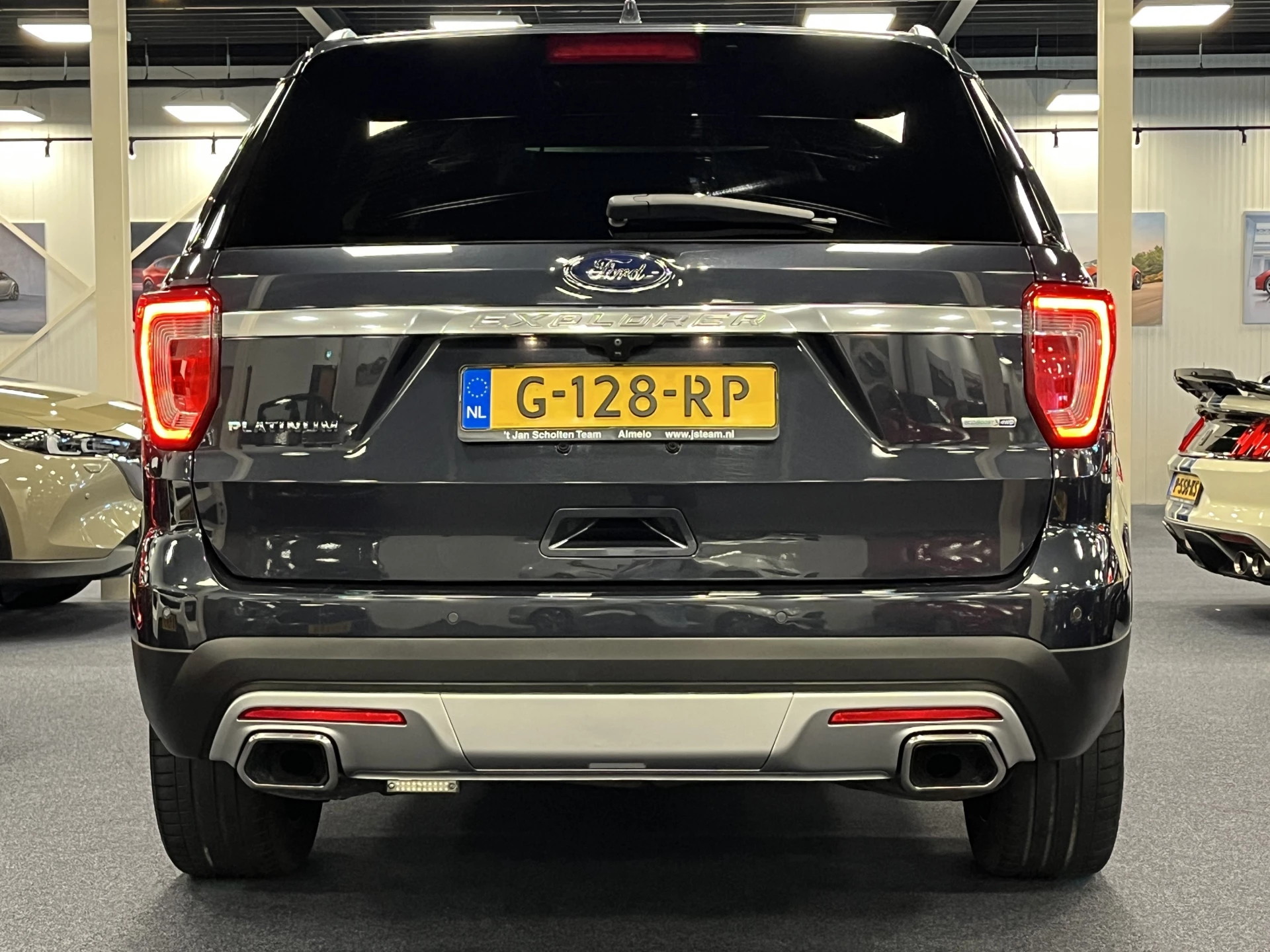 Hoofdafbeelding Ford Explorer