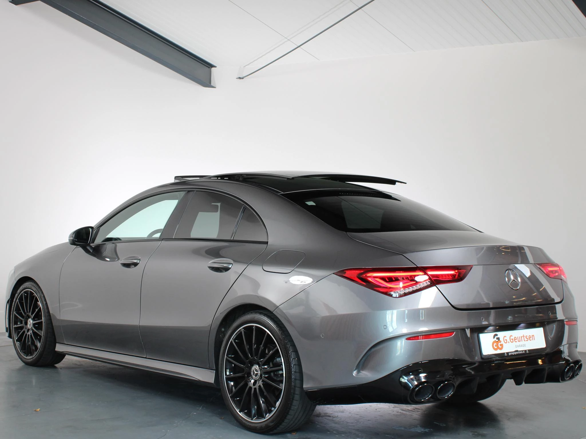 Hoofdafbeelding Mercedes-Benz CLA