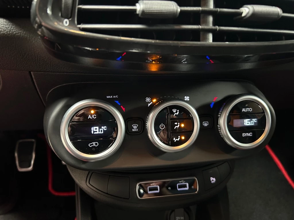 Hoofdafbeelding Fiat 500X