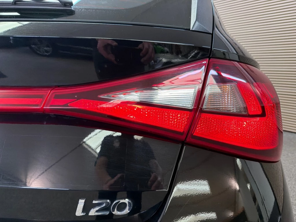 Hoofdafbeelding Hyundai i20