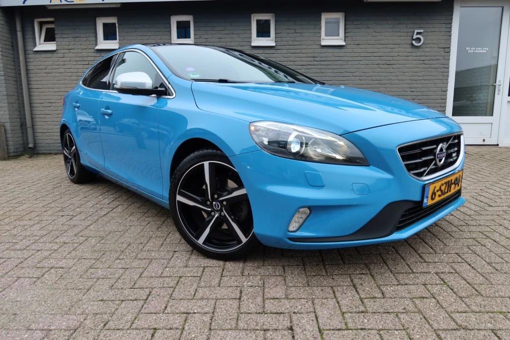 Hoofdafbeelding Volvo V40