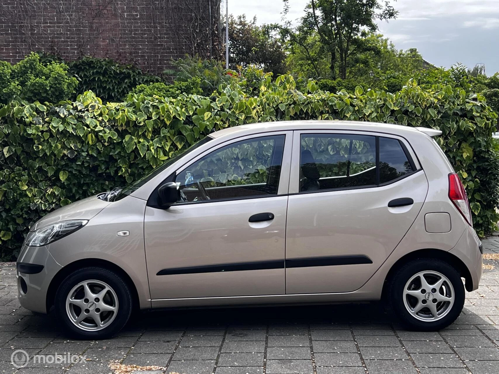 Hoofdafbeelding Hyundai i10