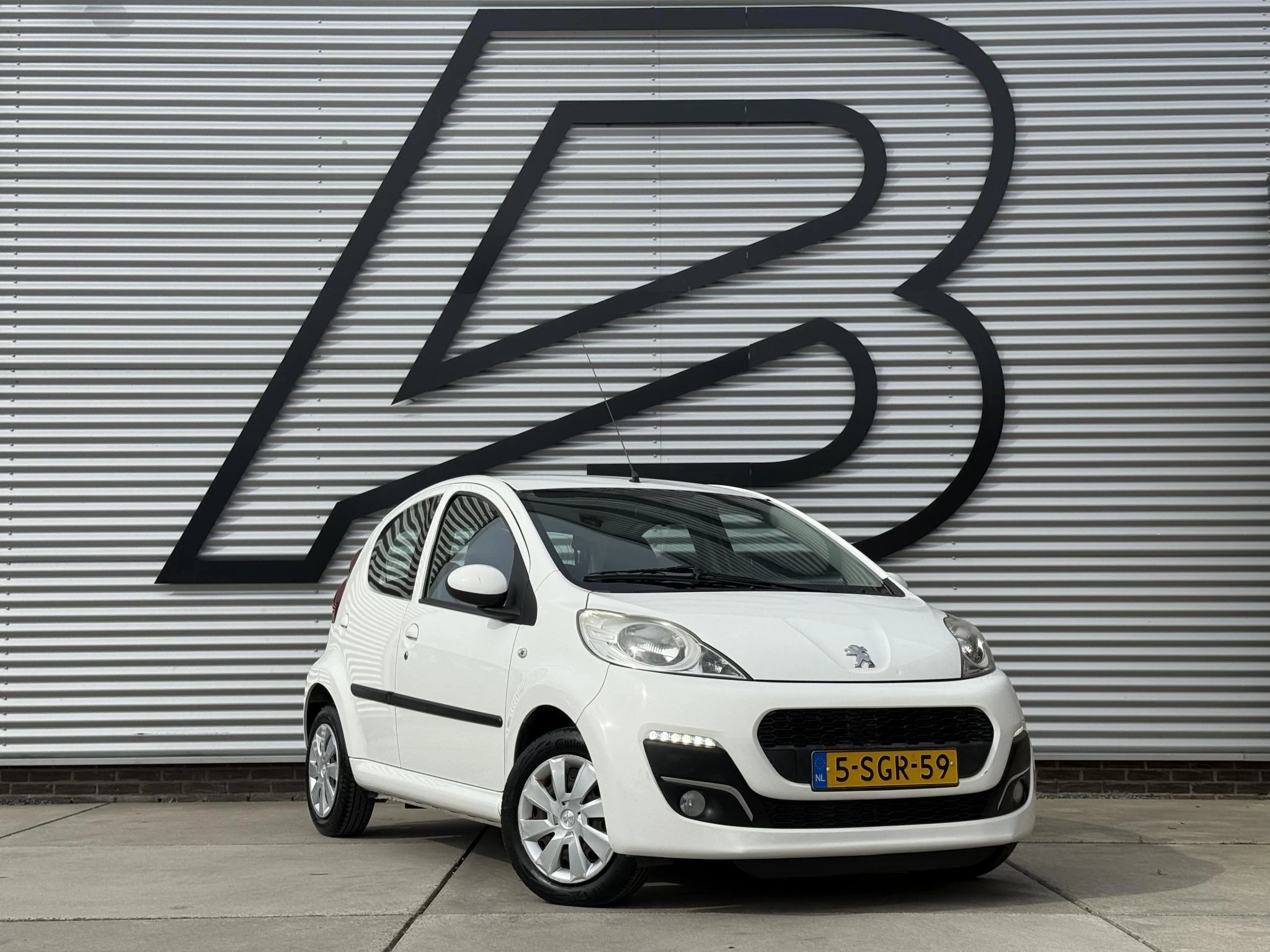 Hoofdafbeelding Peugeot 107