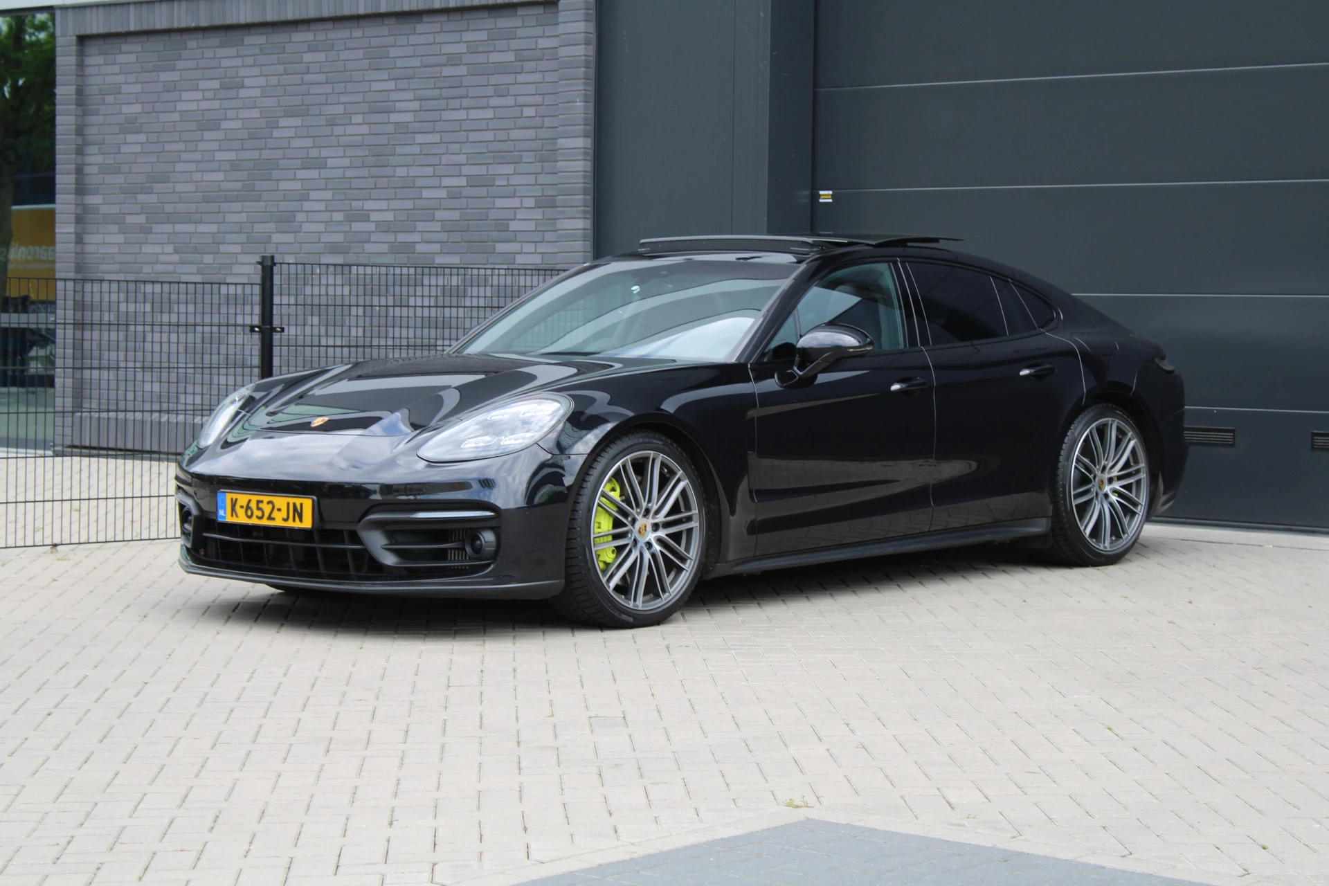 Hoofdafbeelding Porsche Panamera