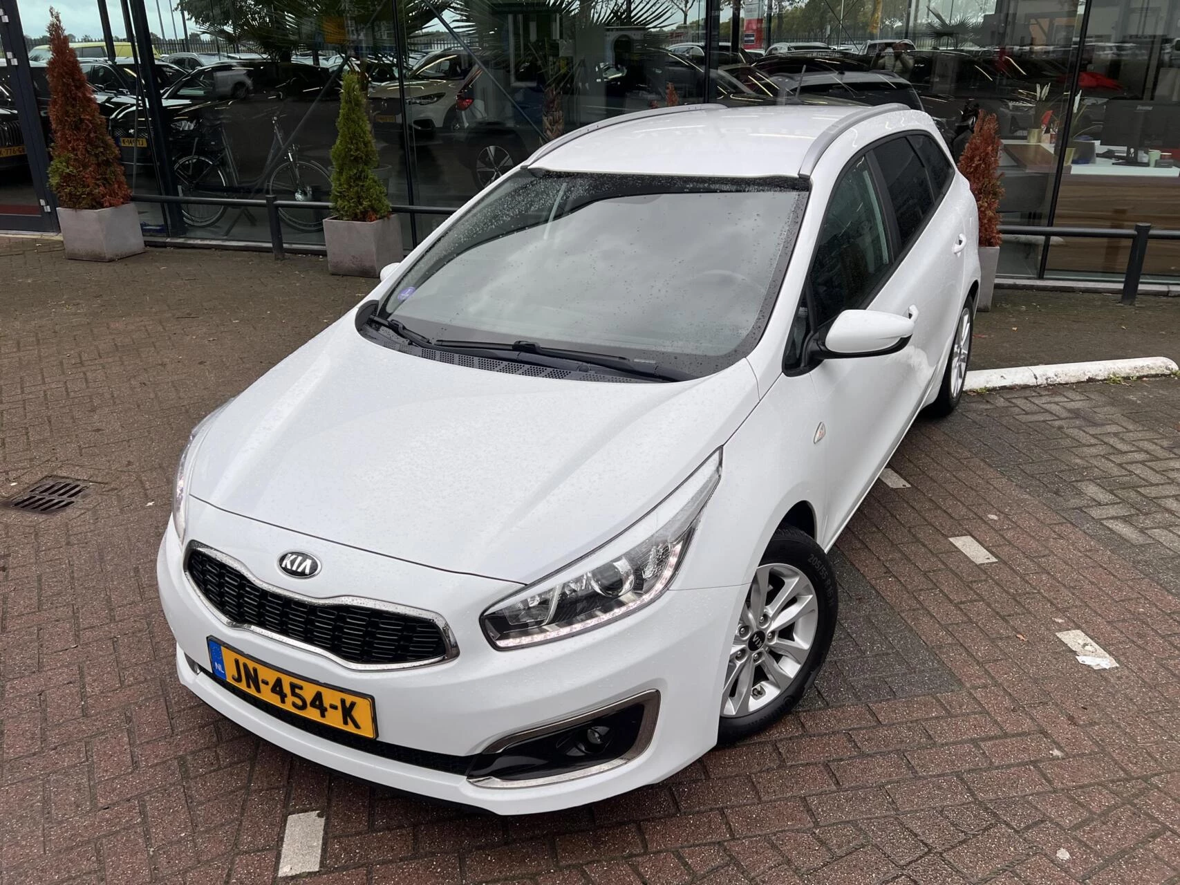Hoofdafbeelding Kia cee'd
