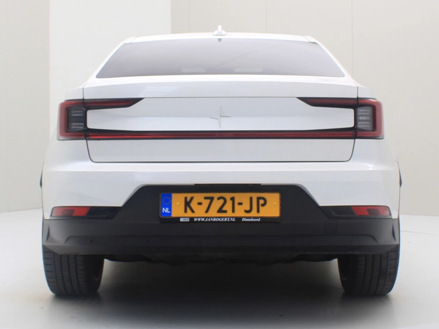 Hoofdafbeelding Polestar 2