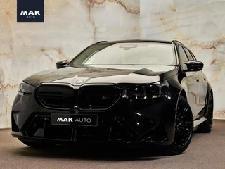 BMW M5 Touring V8 M Hybrid , pano, Ultimate Package, carbon extr., B&W, ceramic, 21'', stl.ventilatie, tr.haak, leder, privacy