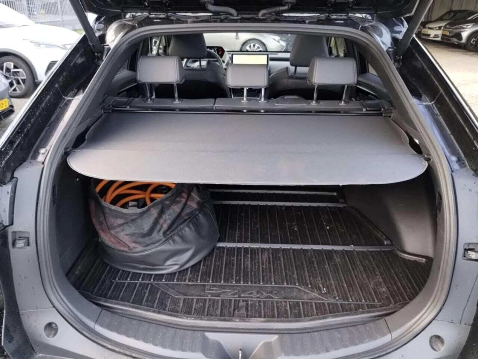 Hoofdafbeelding Toyota bZ4X