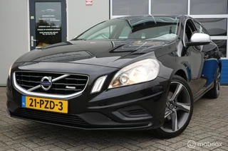 Volvo V60 1.6 T4 R-Design ECC/NAVIGATIE/PDC/NAP