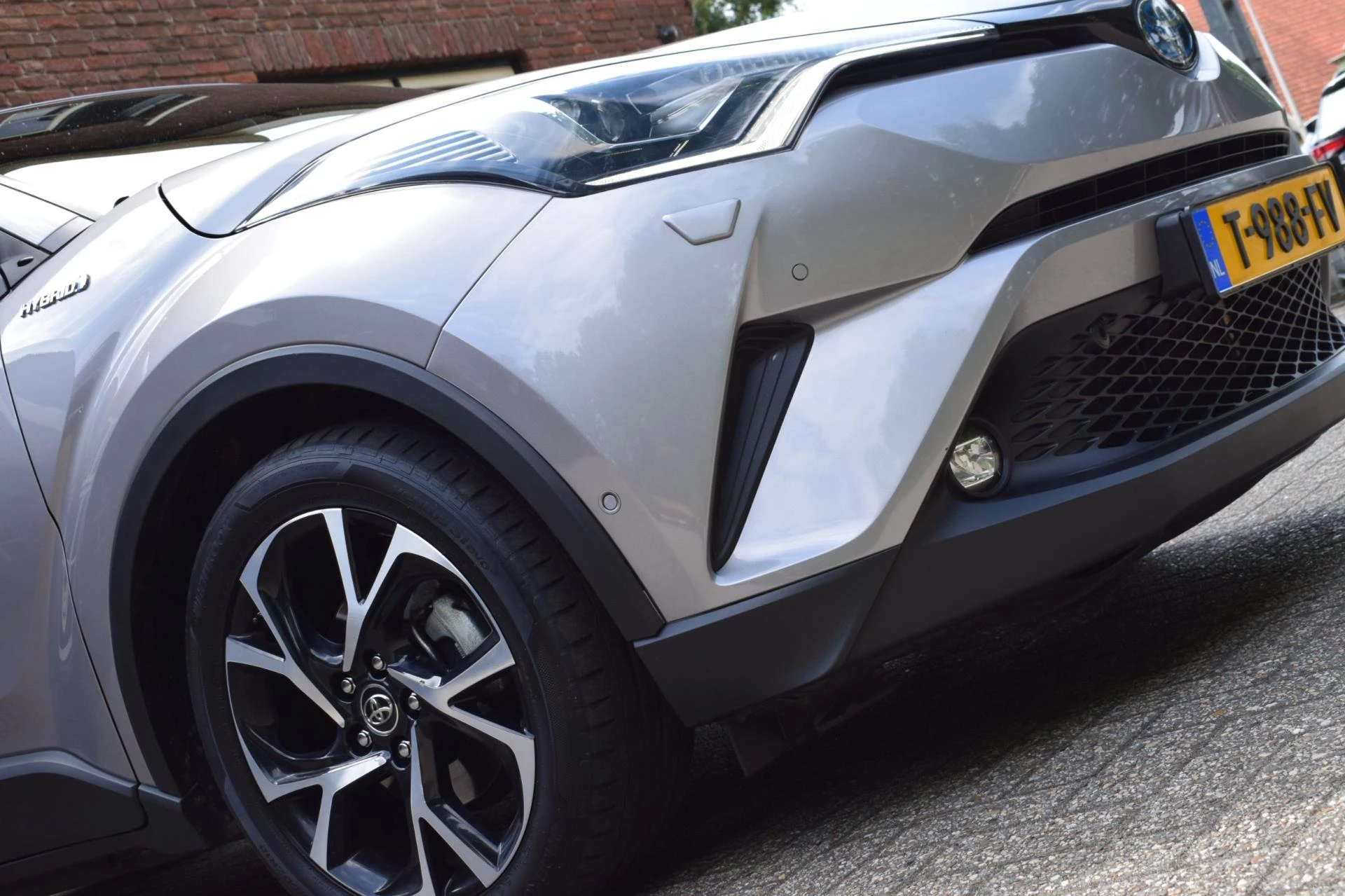 Hoofdafbeelding Toyota C-HR