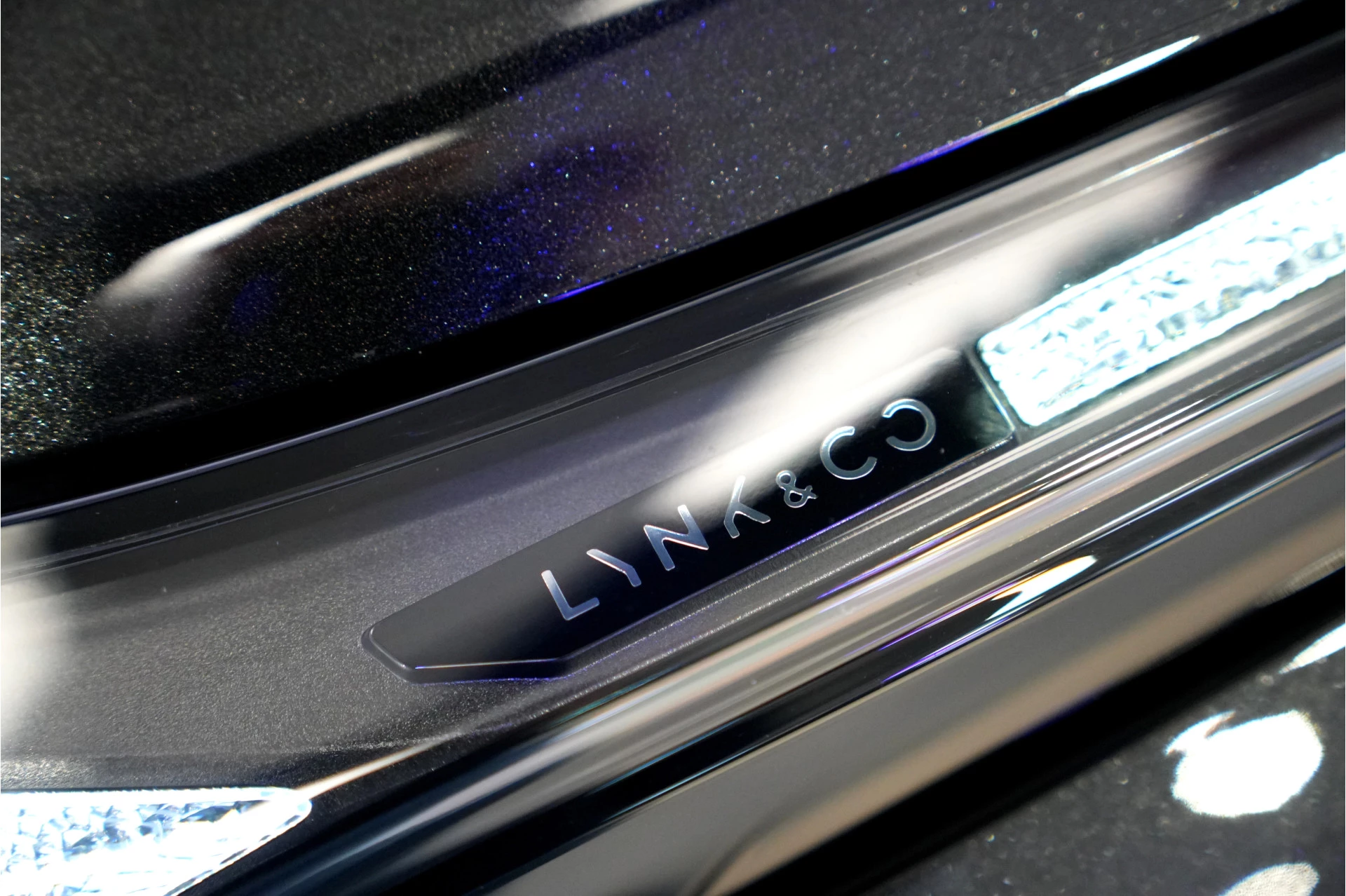 Hoofdafbeelding Lynk & Co 08