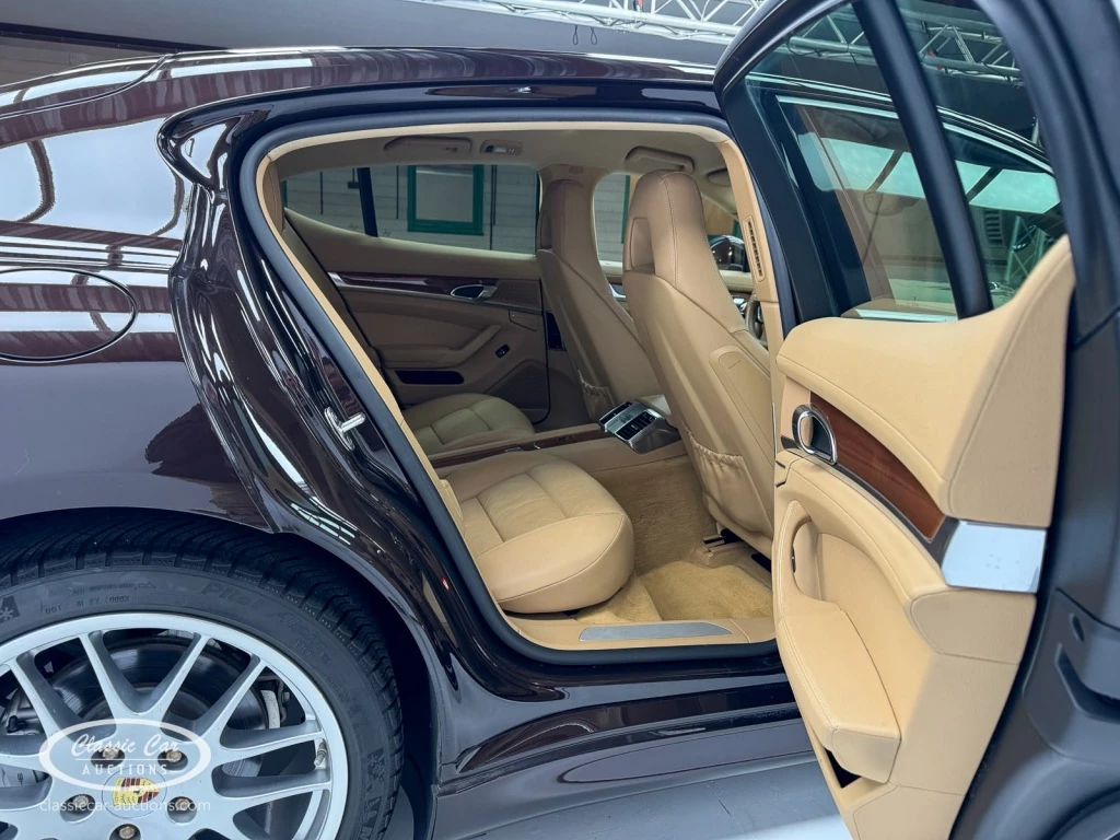 Hoofdafbeelding Porsche Panamera