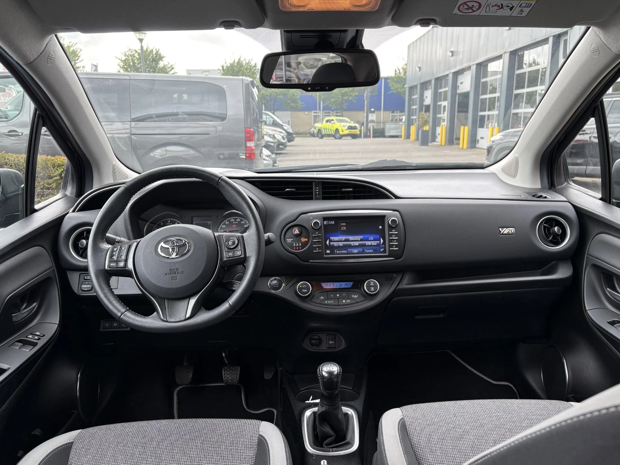 Hoofdafbeelding Toyota Yaris