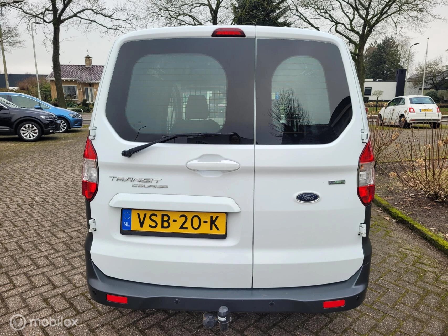 Hoofdafbeelding Ford Transit Courier