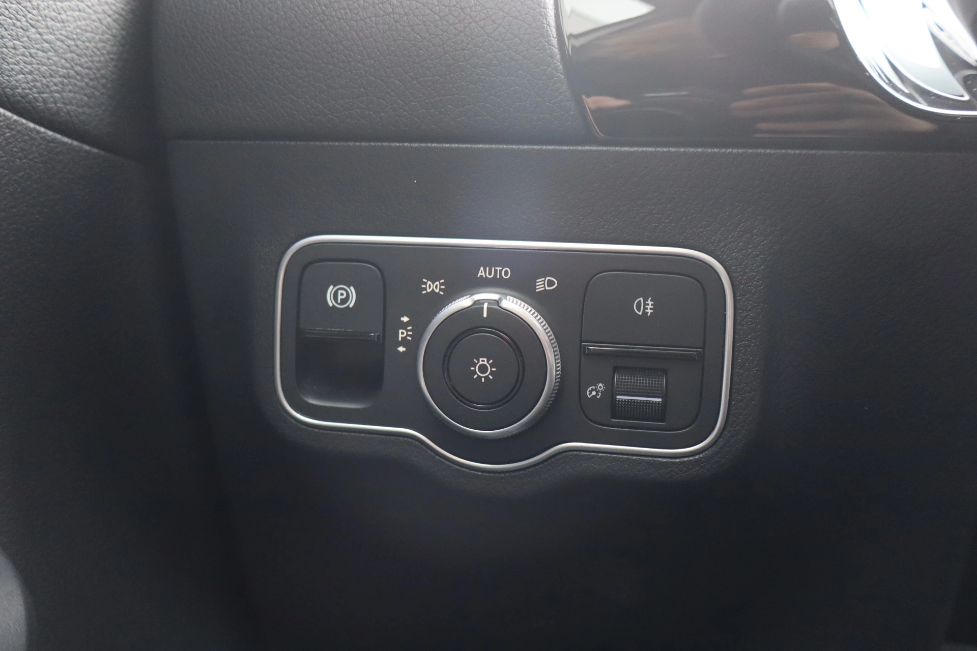 Hoofdafbeelding Mercedes-Benz EQA