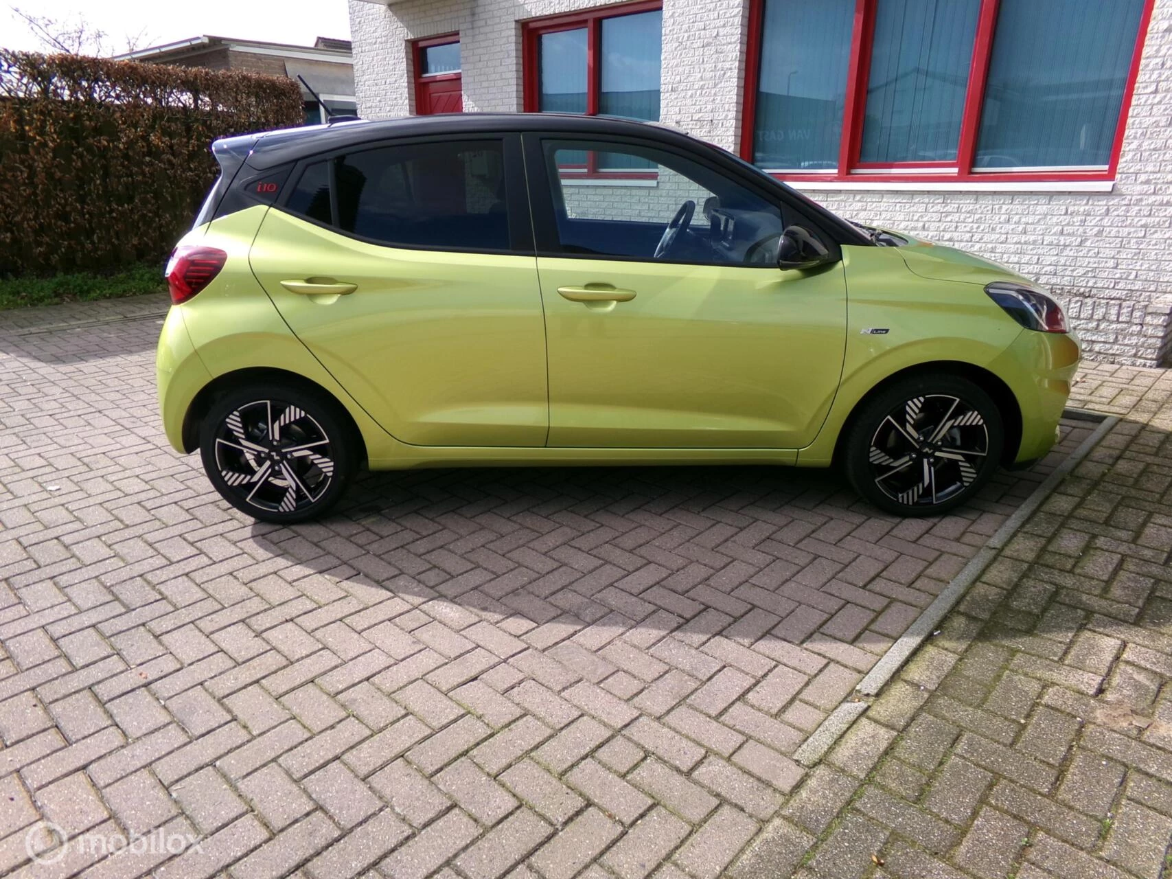 Hoofdafbeelding Hyundai i10