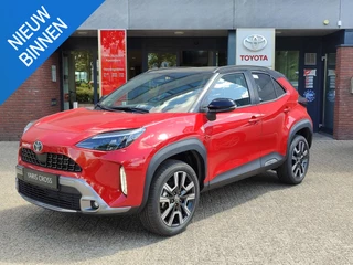 Toyota Yaris Cross Hybrid 130 EXECUTIVE NIEUW DIRECT LEVERBAAR! HEAD-UP JBL-AUDIO BLIND SPOT PARK-SENSOREN EL-ACHTERKLEP 18' LM-VELGEN CAMERA APPLE/ANDROID CLIMA KEYLESS