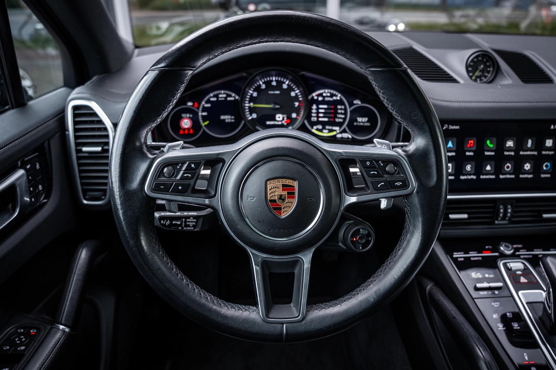 Hoofdafbeelding Porsche Cayenne