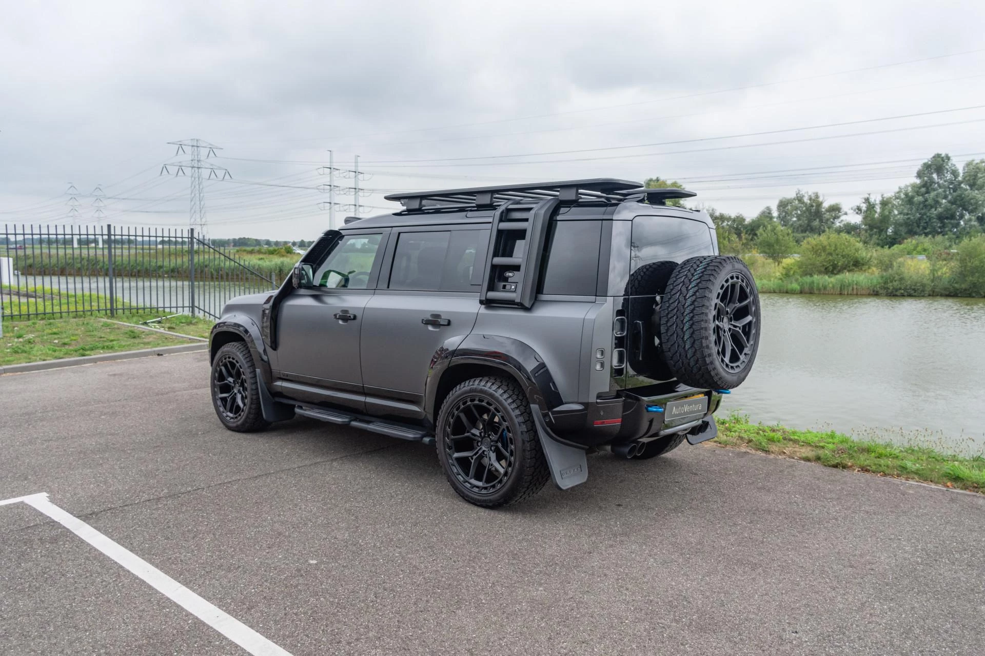 Hoofdafbeelding Land Rover Defender
