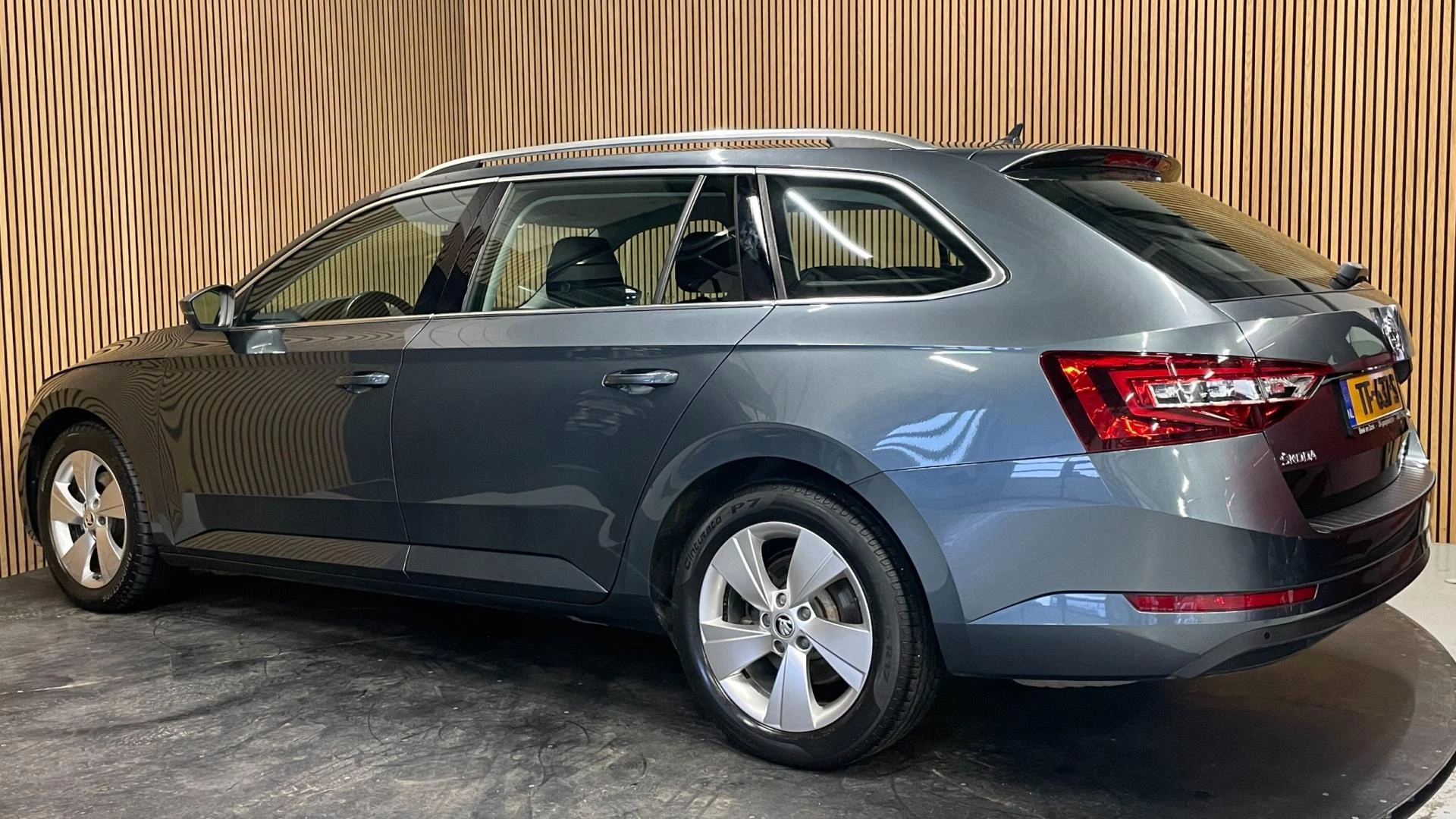 Hoofdafbeelding Škoda Superb