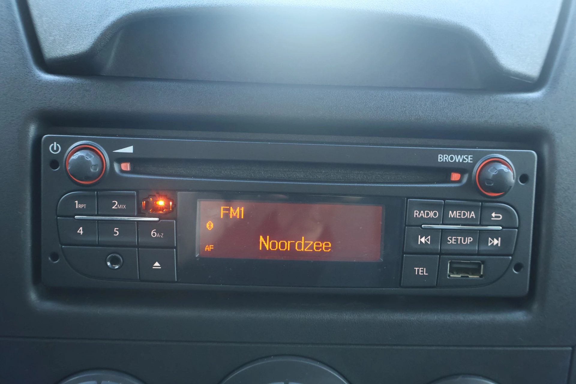 Hoofdafbeelding Nissan NV400