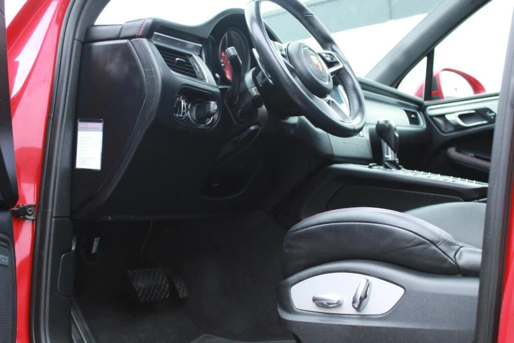 Hoofdafbeelding Porsche Macan