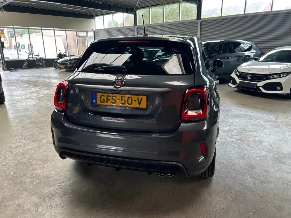 Hoofdafbeelding Fiat 500X