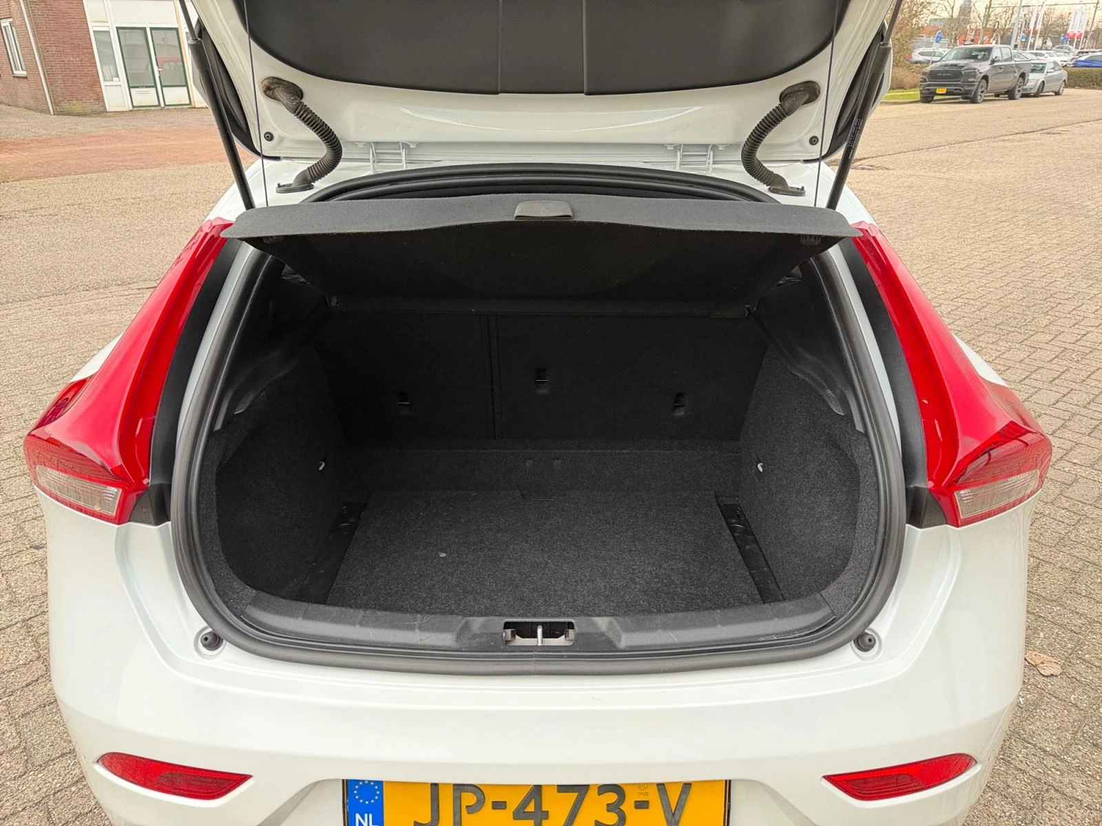 Hoofdafbeelding Volvo V40