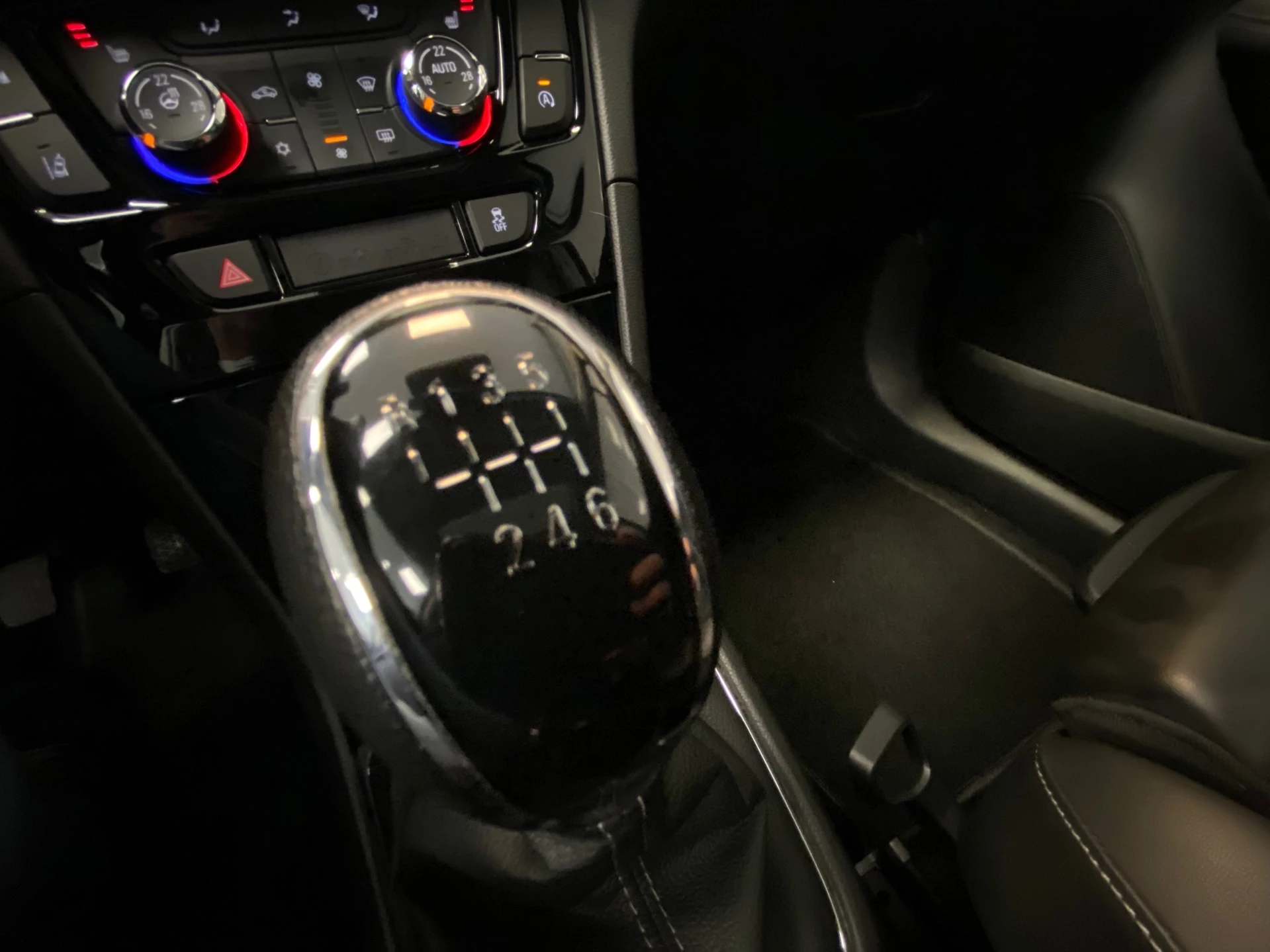 Hoofdafbeelding Opel Mokka X