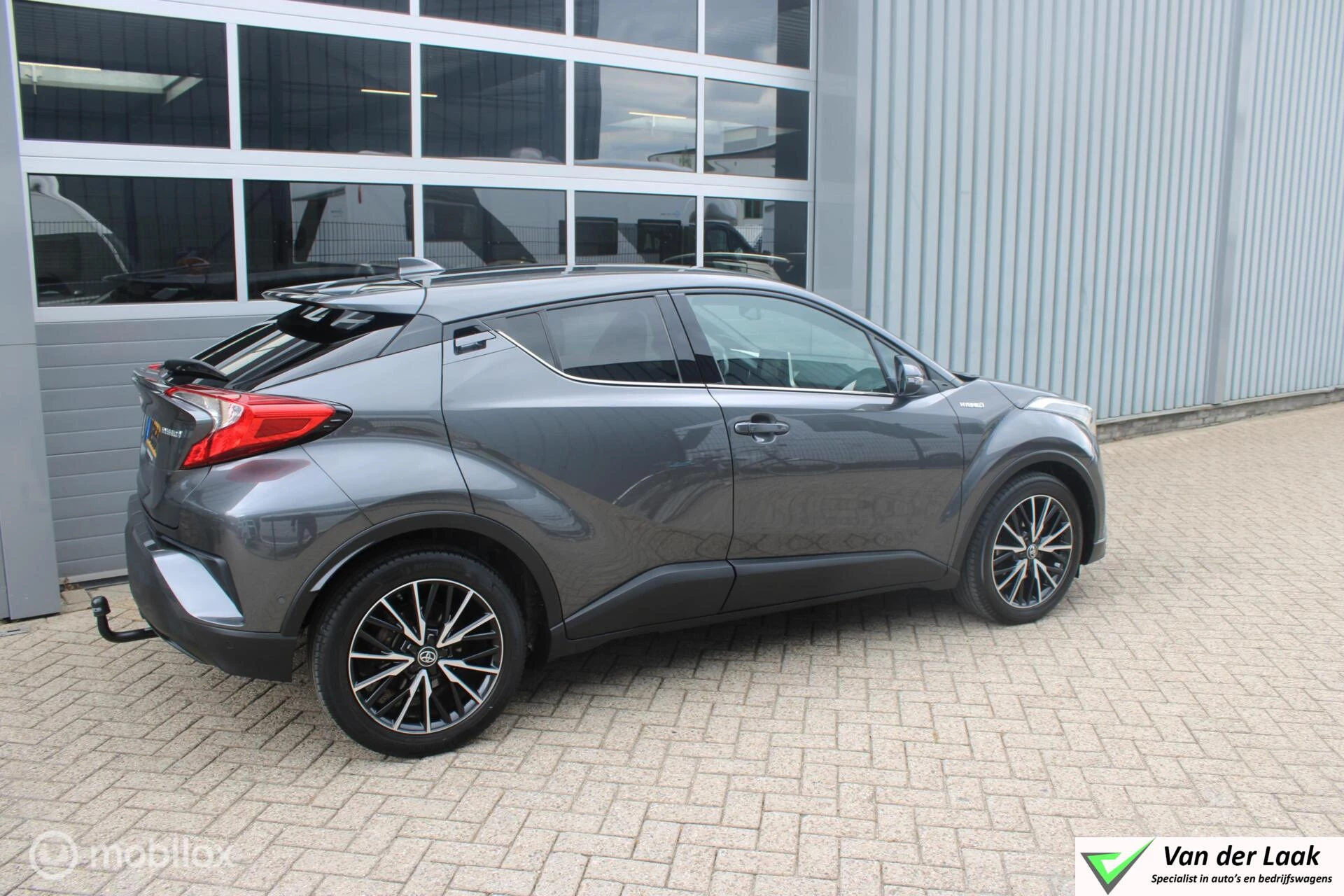 Hoofdafbeelding Toyota C-HR
